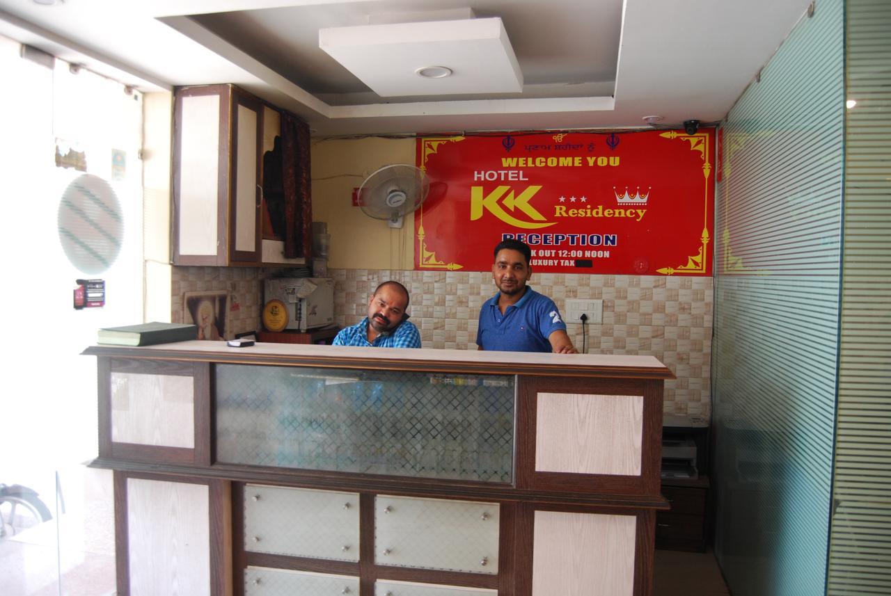 Hotel Kk Residency Chandīgarh Екстериор снимка